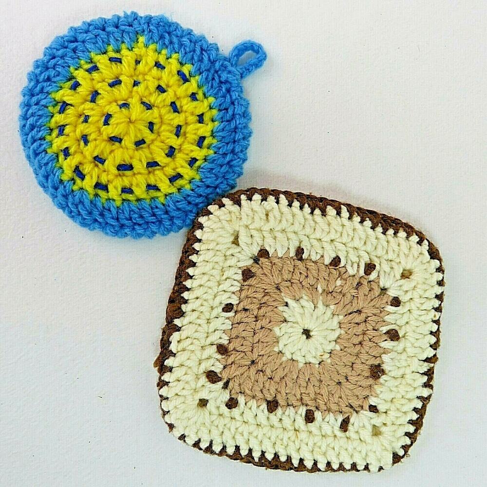 Vintage 60s Knitted 2 - Pot Holders Handcrafted Homemade 5” Round 6” Square